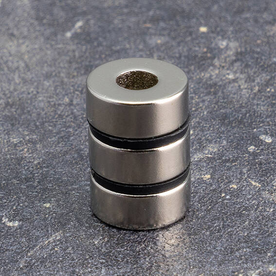 Neodymium Ring Magnets 15mm OD 6mm ID x 6mm - N42