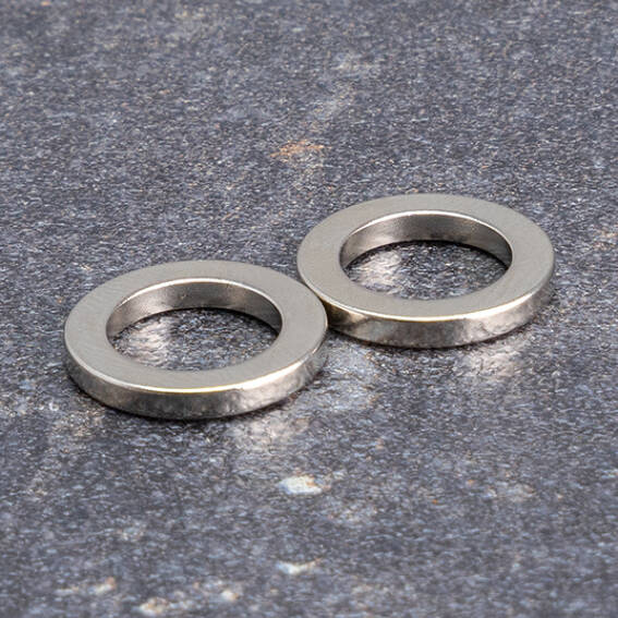 Magnet Direct Neodymium Ring Magnets 15mm OD 10mm ID x 2mm - N40 – Magnets Direct
