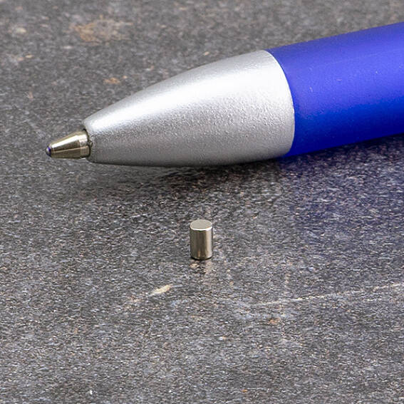 Neodymium Stick Magnets 2mm x 3mm N45