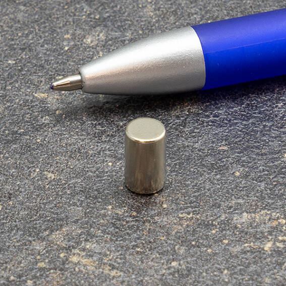 Neodymium Stick Magnets 6mm x 10mm N40