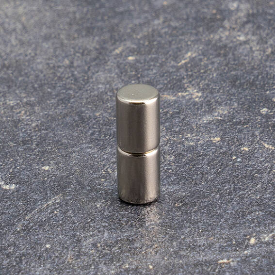 Neodymium Stick Magnets 6mm x 8mm N48