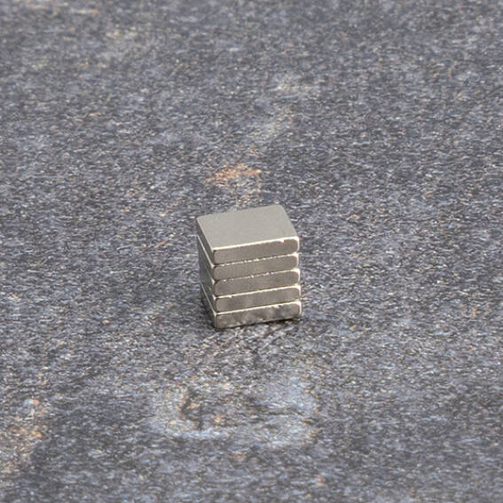 Magnet Direct Neodymium Block Magnets 5mm x 4mm x 1mm High - N50 – Magnets Direct