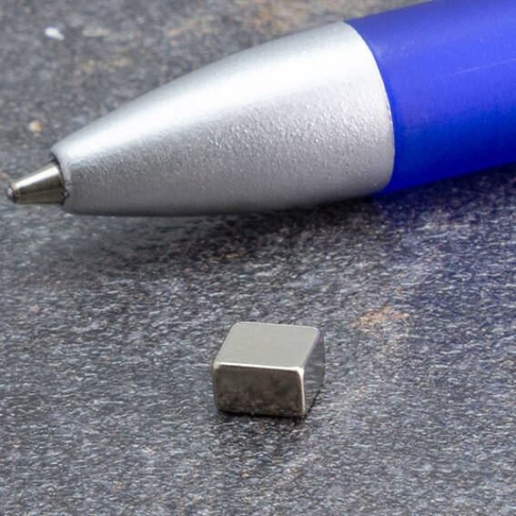 Neodymium Block Magnets 5mm x 5mm x 3mm High - N52