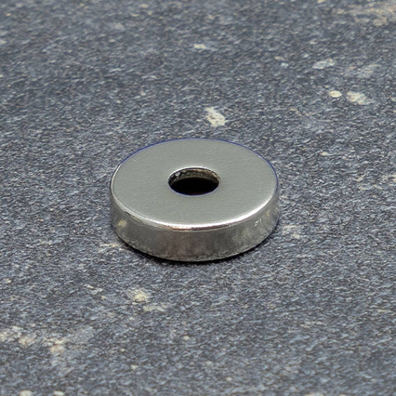 Neodymium Countersunk Disks 15mm x 4mm (4.5mm Hole) N35