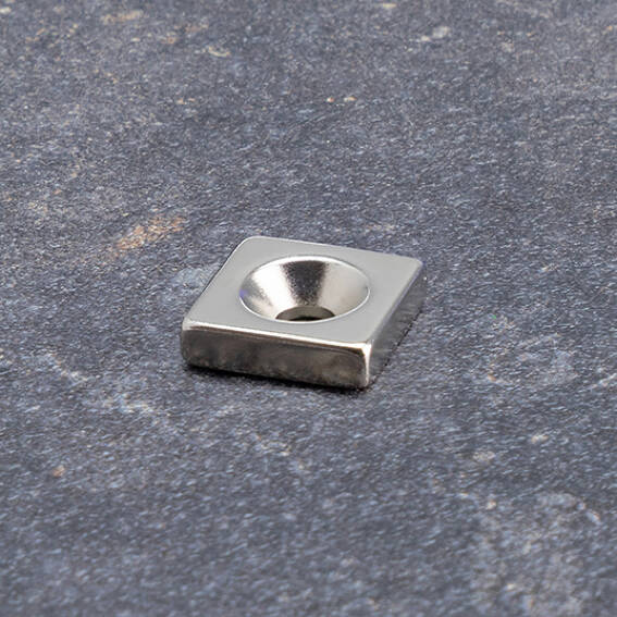 Neodymium Countersunk Square Blocks 15mm x 4mm (4.5mm Hole) N35