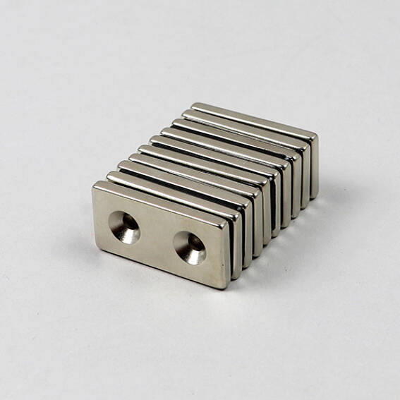 Neodymium Countersunk Rectangular Blocks 40mm x 20mm (4.5mm Hole) N35