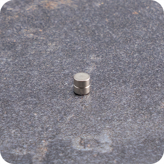 Neodym-Magnete 3x2mm - 100 stück (N35) - GSW Neodym-Magnete 3x2mm - 100 stück (N35) - GSW